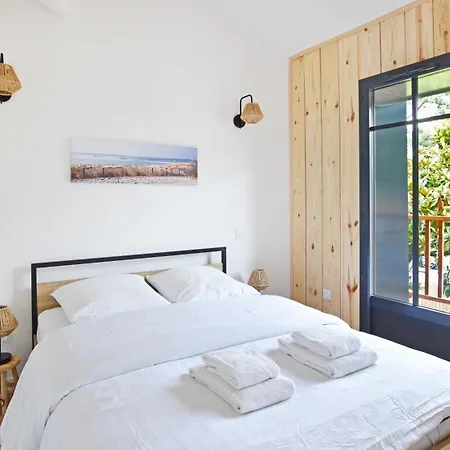 Maison 4 Chambres, Petit Piquey Villa