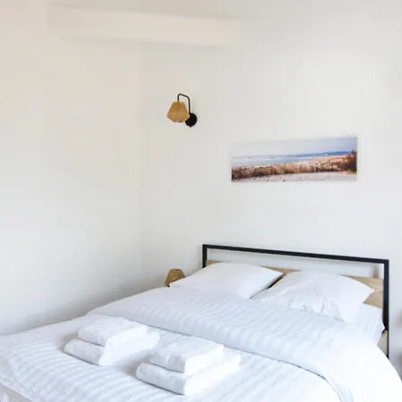 Maison 4 Chambres, Petit Piquey Villa